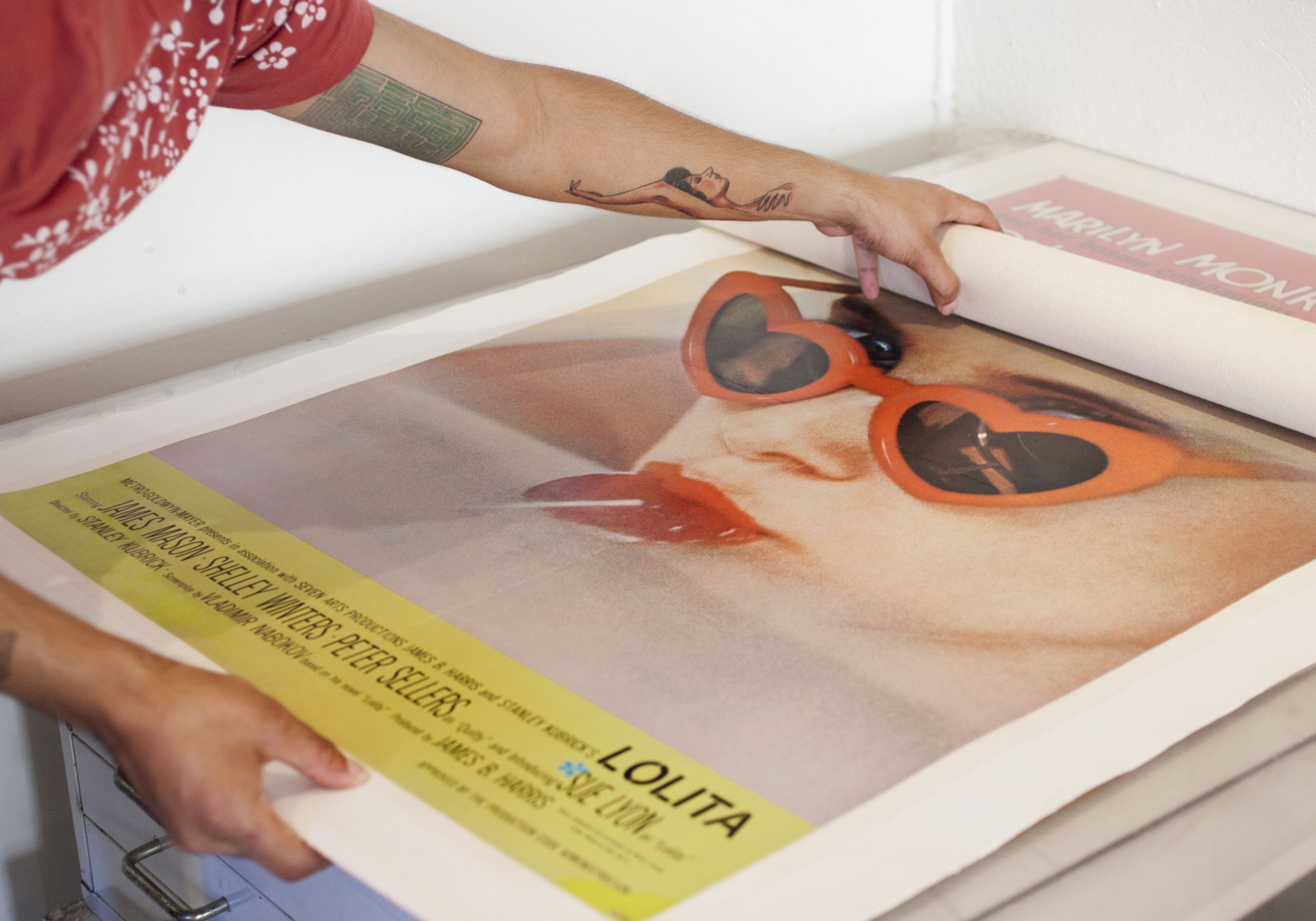 Linen Backing Posteritati Movie Poster Gallery