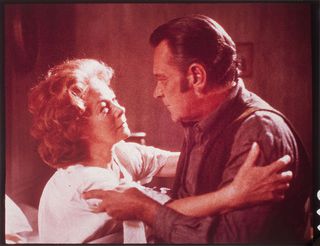 The Revengers Original 1972 U.S. Transparency Set of 5 Alternate Image