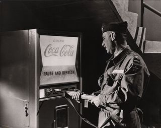 Dr. Strangelove Original 1964 British Silver Gelatin Single-Weight Photo Alternate Image