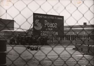 Dr. Strangelove Original 1964 British Silver Gelatin Single-Weight Photo Alternate Image
