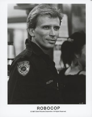 RoboCop Original 1987 U.S. Silver Gelatin Single-Weight Photo Set of 4 Alternate Image