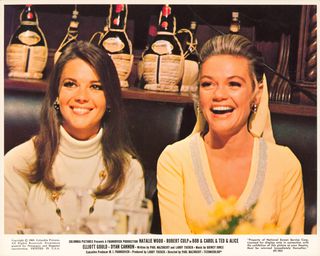 Bob & Carol & Ted & Alice Original 1969 U.S. Color Photo Set of 10 Alternate Image