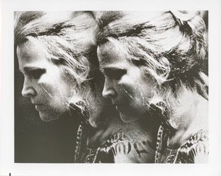 A Woman Under the Influence Original 1974 U.S. Press Kit Alternate Image